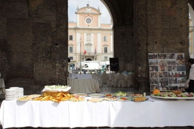 Ristorante Trattoria La Noce, cucina tipica piacentina, servizio Catering eventi Piacenza